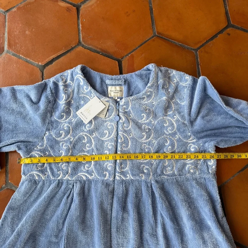 Blue Embroidered Women's Robe - Picture 4 of 7